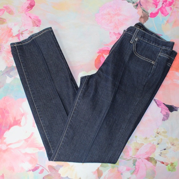 Calvin Klein Dark Wash Skinny Jeans Size 30/10 - Picture 2 of 5