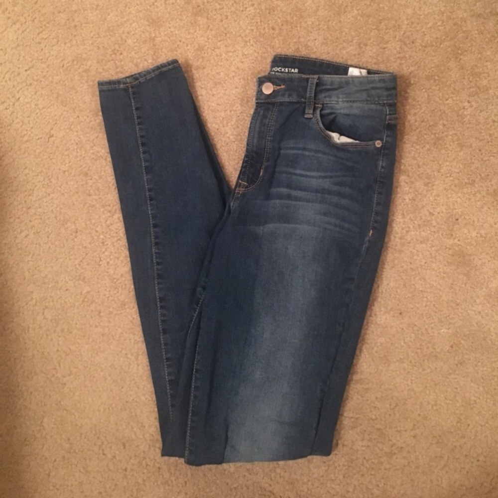 Old Navy Jeans - Picture 1 of 2