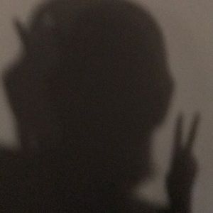 Meet your Posher, Ella