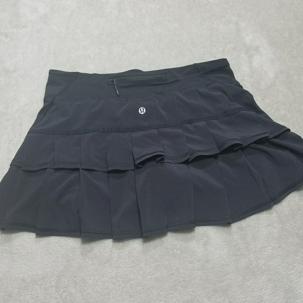🛑PRICE FIRM🛑Lululemon Pacesetter black Skirt