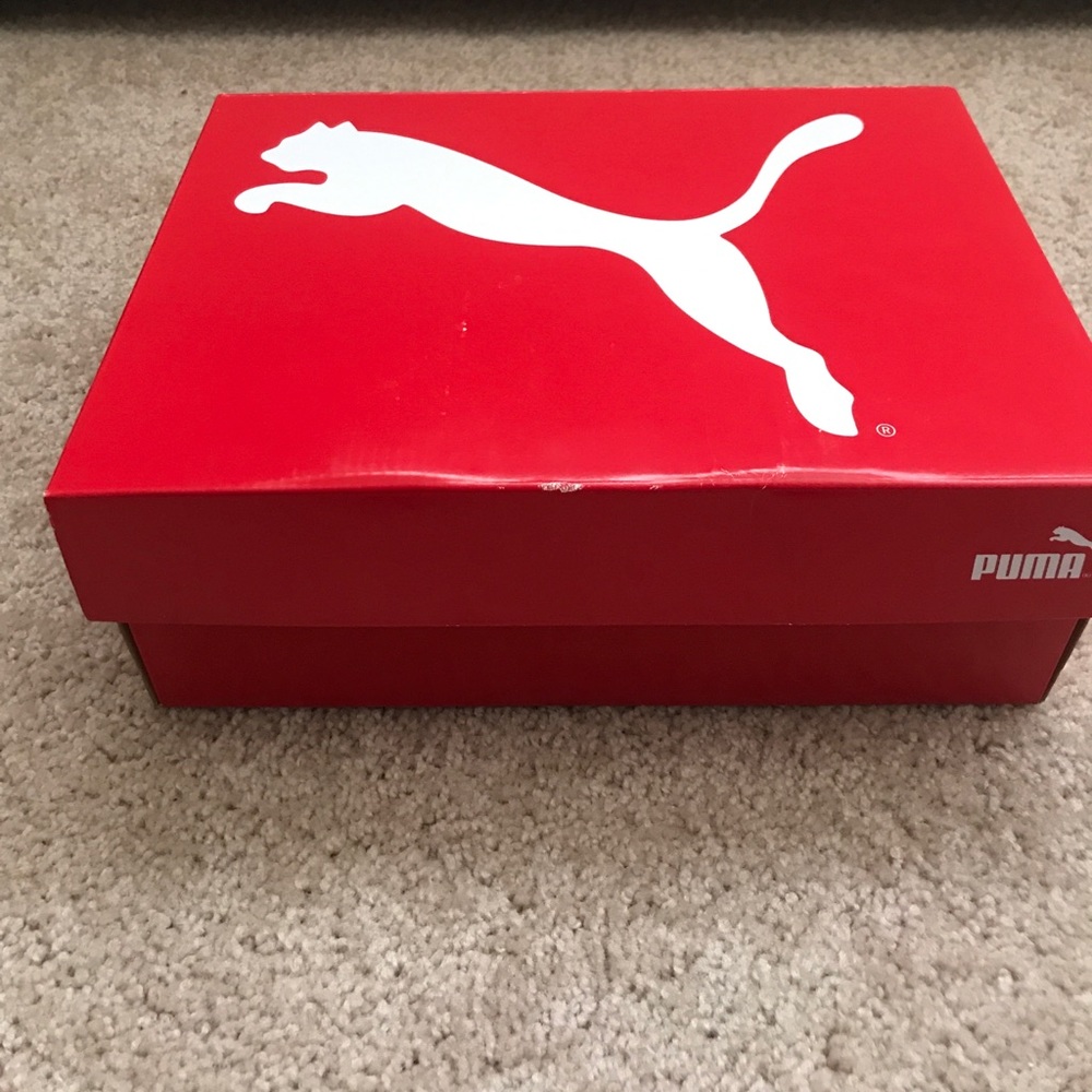 FIERCE Puma Hightop Sneakers