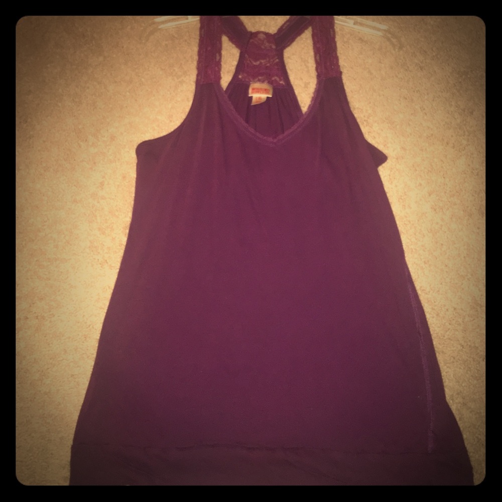Maroon tank top