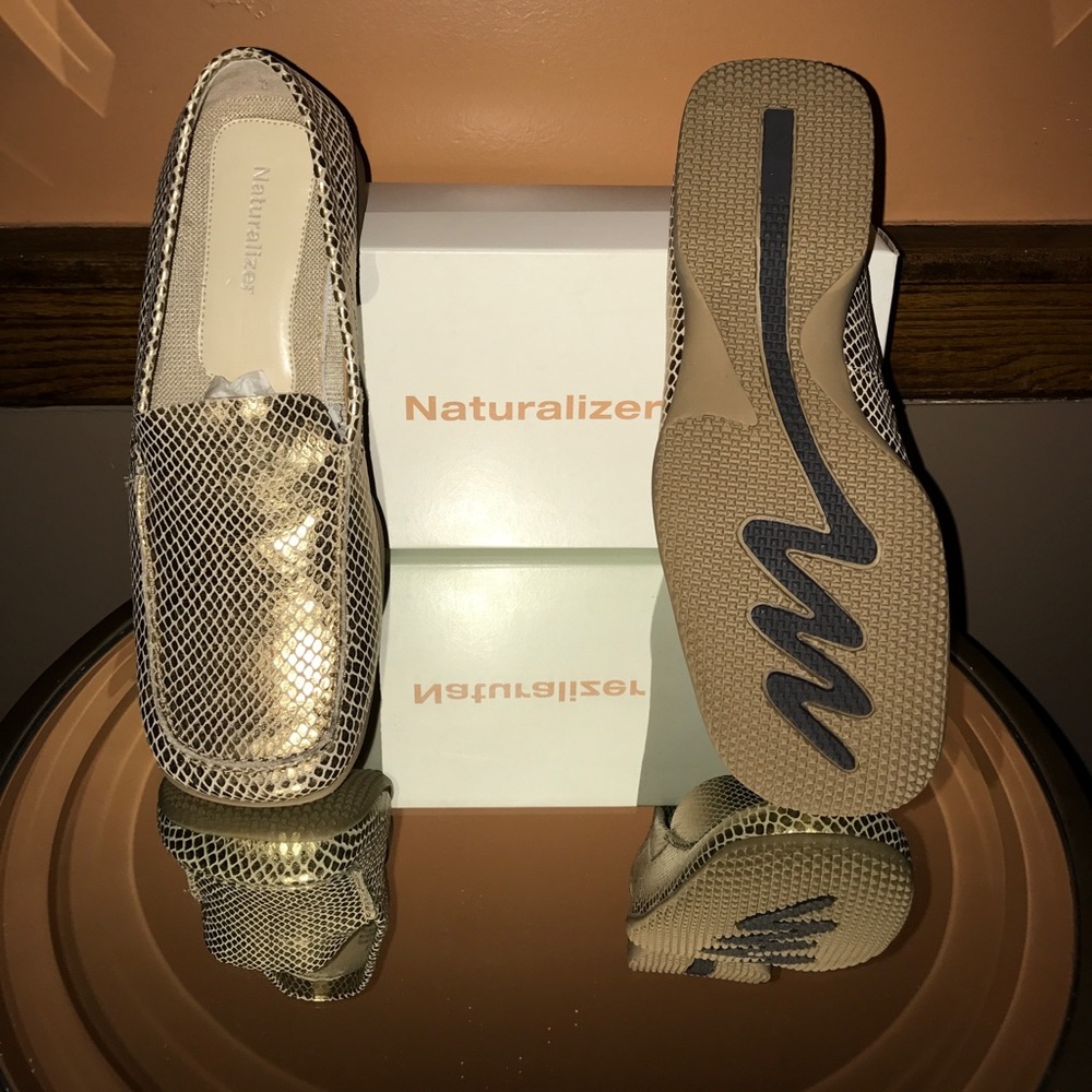 🎉Naturalizer Loafer