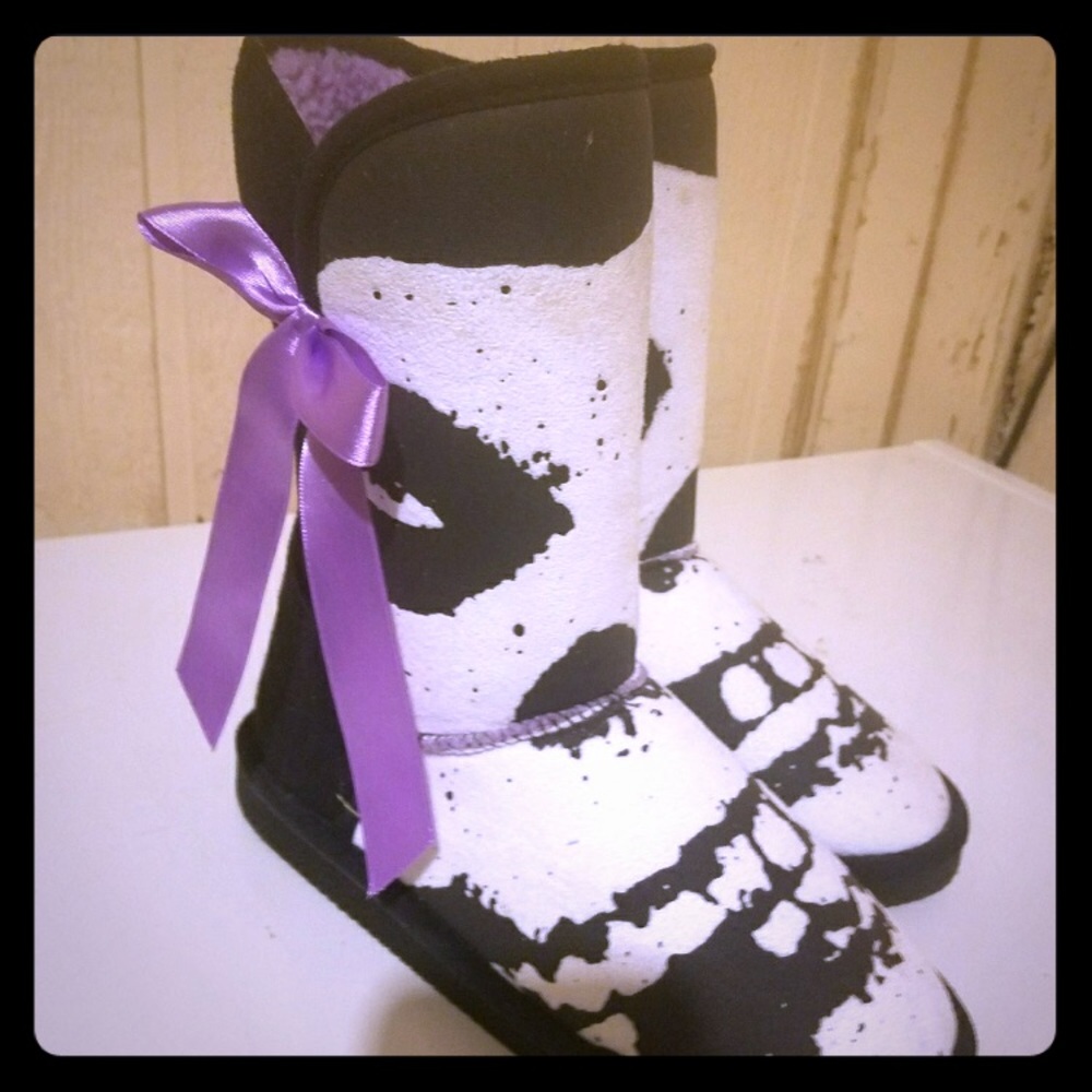 Women’s misfits boots