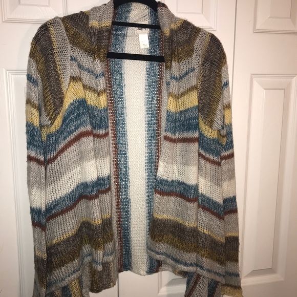 Daytrip Sweaters - Stripped sweater