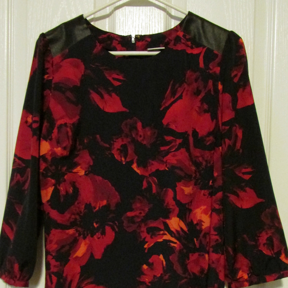 Modern work - Picture 3 of 3