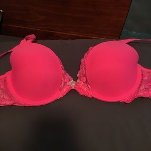 Hot pink, lined plunge bra