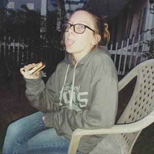 Meet your Posher, Meg