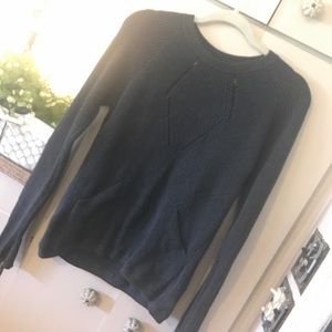 Lululemon sweater 4