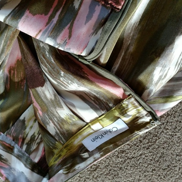 Calvin Klein Silky Skirt - Picture 3 of 6