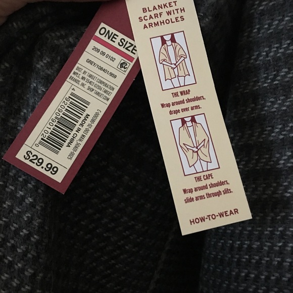 Merona New with Tags Blanket Scarf with Arm Holes - Picture 5 of 5