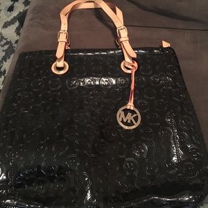 Michael Kors patent leather shoulder bag