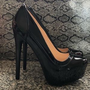 Qupid Platform Pumps