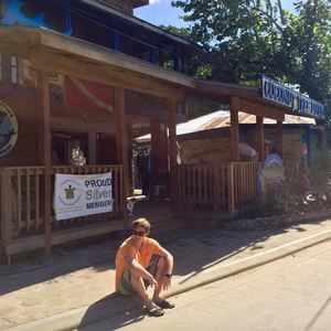 Meet your Posher, Francis