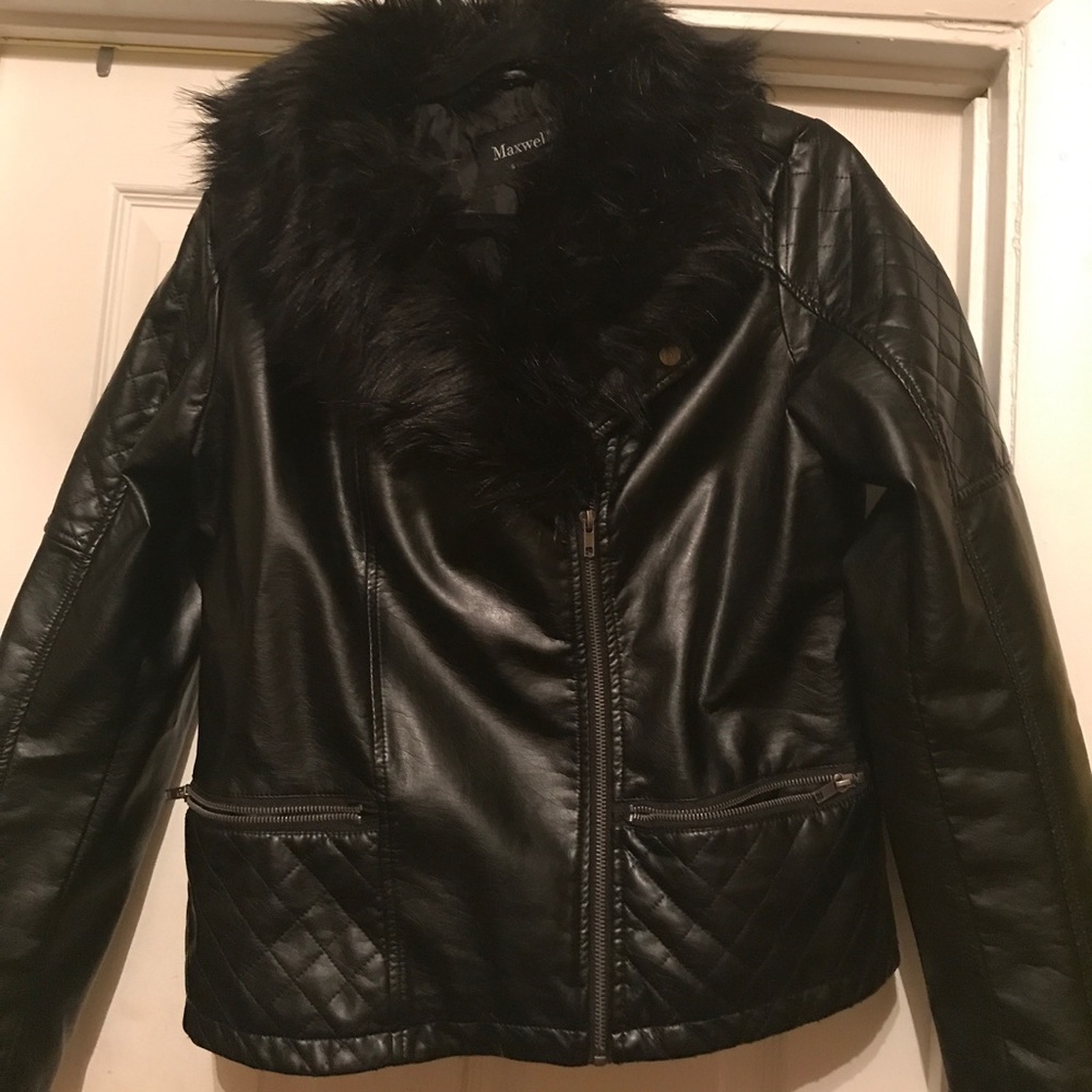 Black leather fur removable collar
