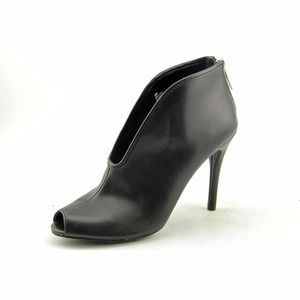 Cosmopolitan Jagged Peep-Toe Ankle Boots SZ 9.5M