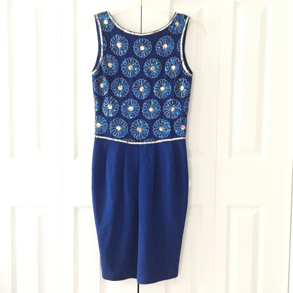 Womens Adrienne Vitadini blue event dress