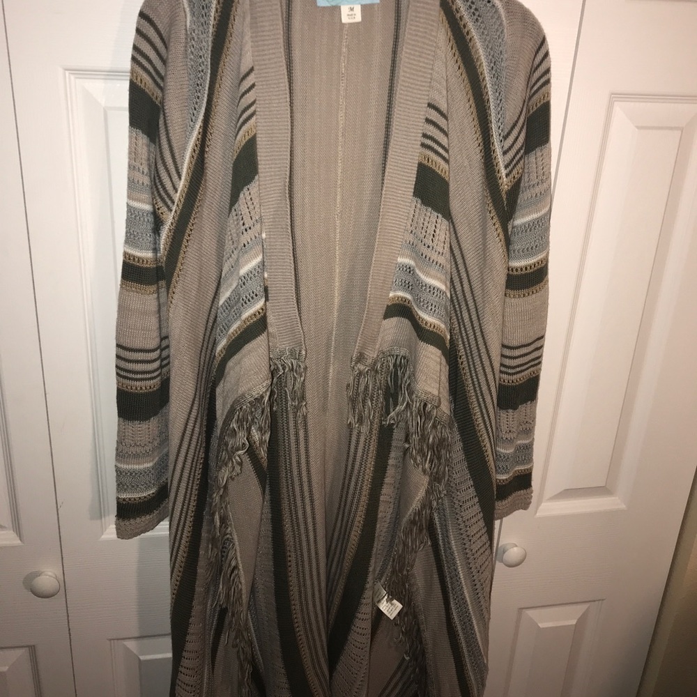 Long stripped sweater
