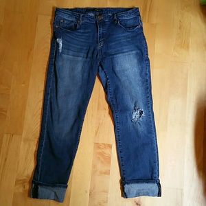 NEW LISTING | STS Blue distressed boyfriend jeans