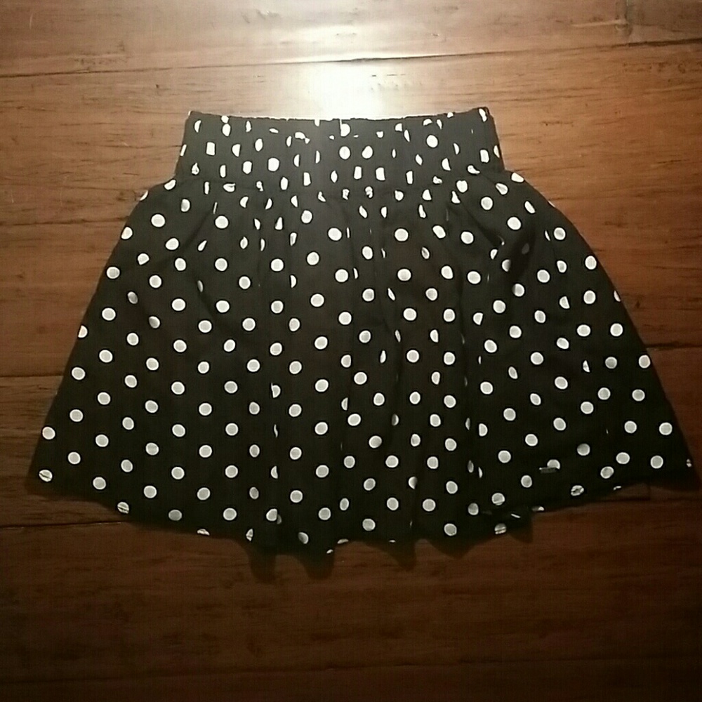Black Polka-dotted Pink Skirt