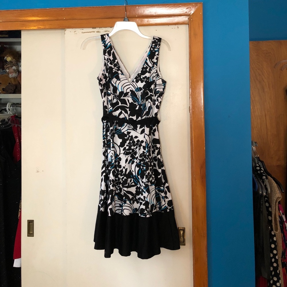 Jones Wear Dress size 8