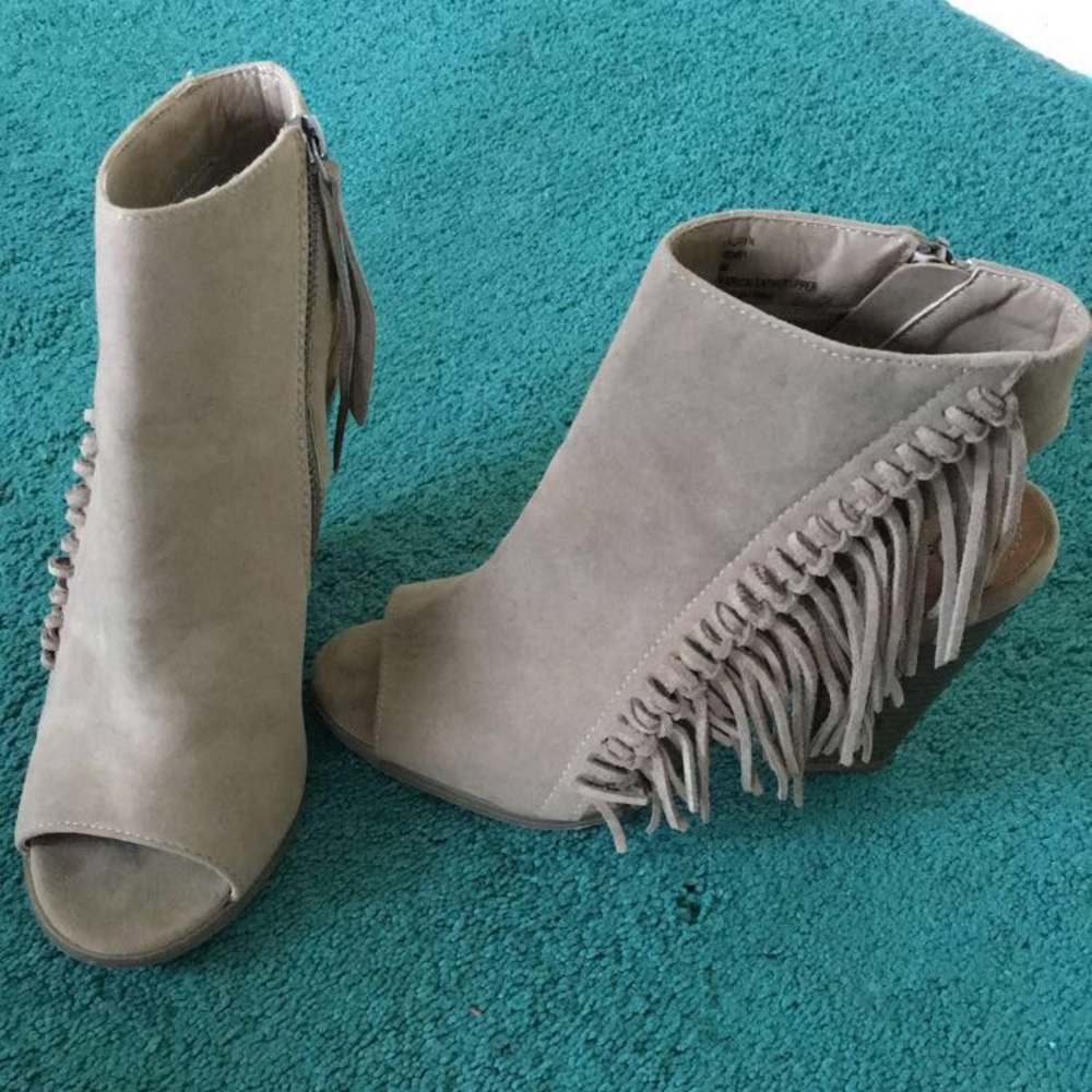 Rampage Taupe Fringe Booties