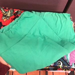 Solid LuLaRoe leggings