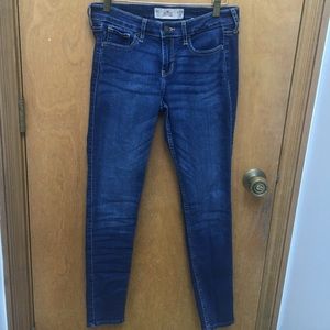 Hollister super skinny jeans, size 5 short.