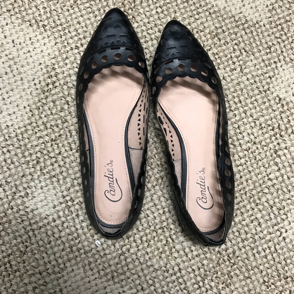 Candie’s black flats
