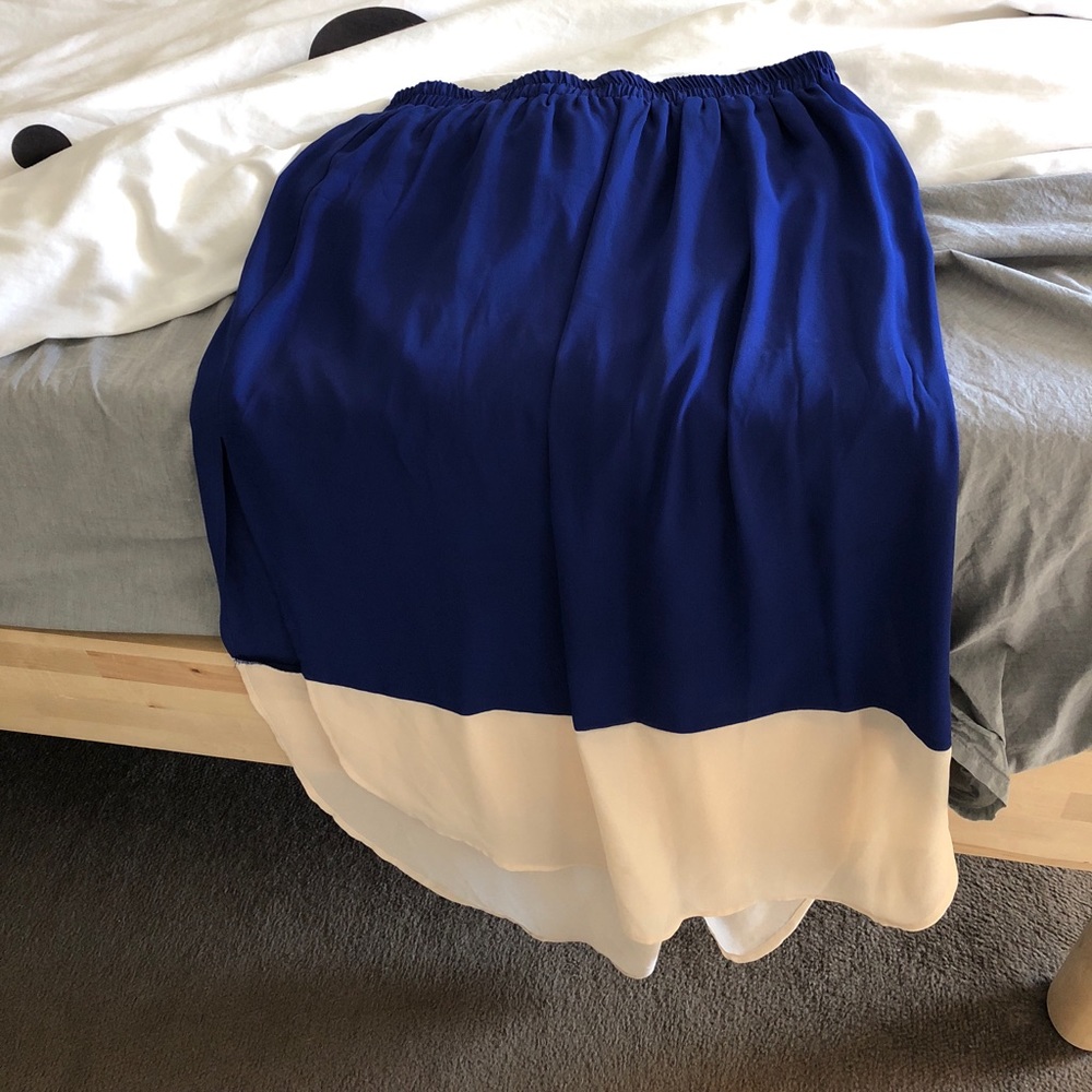 Silky long skirt