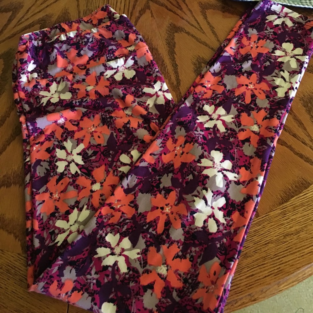 Lula Roe Leggings