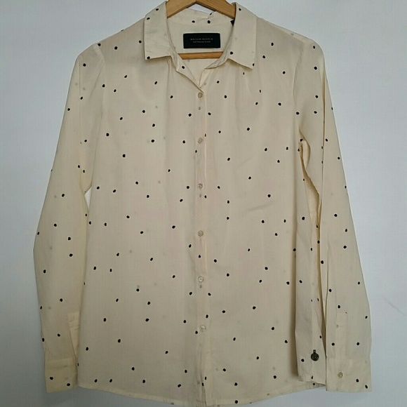 MAISON SCOTCH Tops - {MAISON SCOTCH} Button down shirt cream/black S.