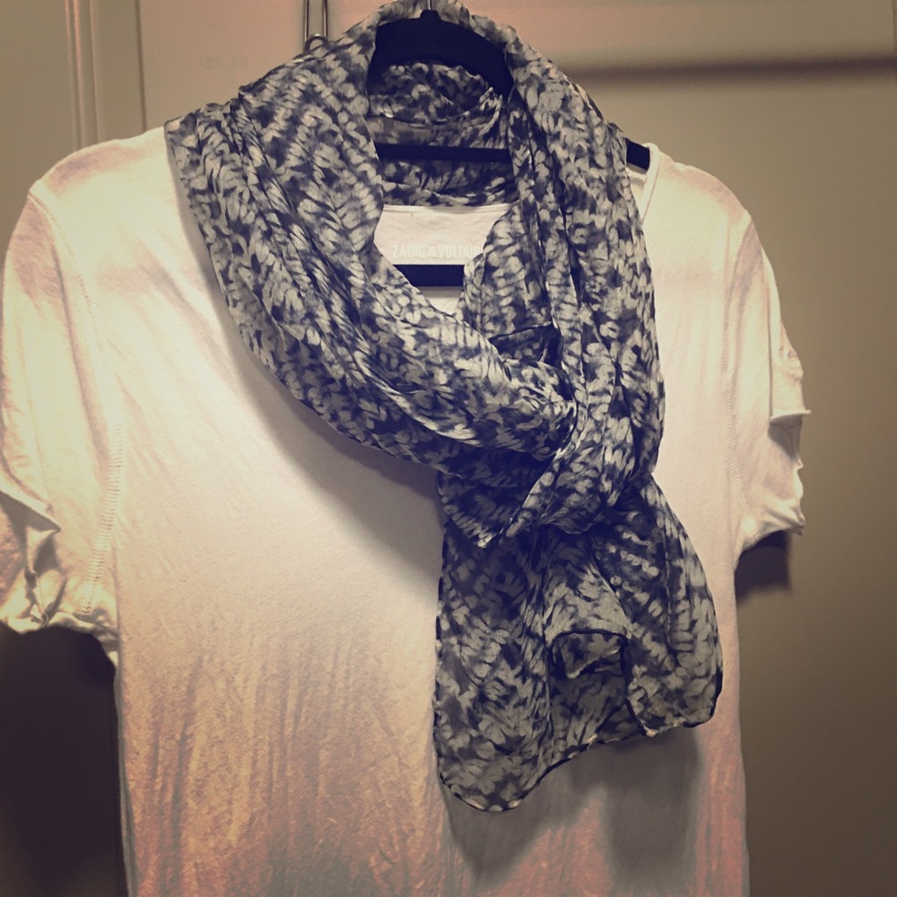 Gorgeous silk scarf