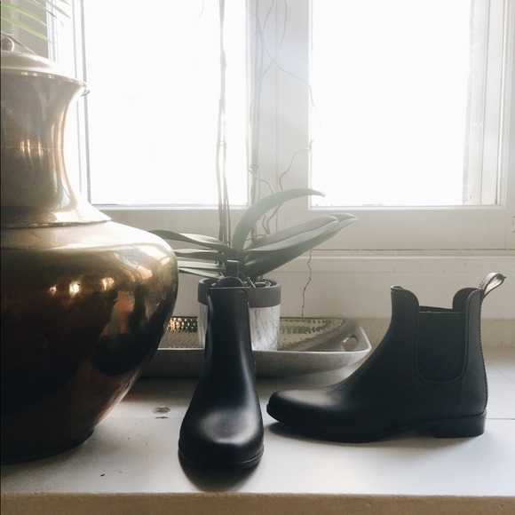 J. Crew Shoes - J. Crew Chelsea rain boots