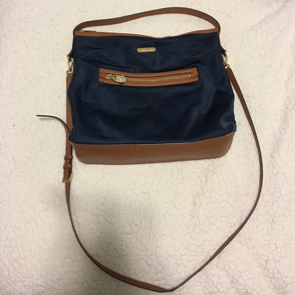 michael kors shoulder bag