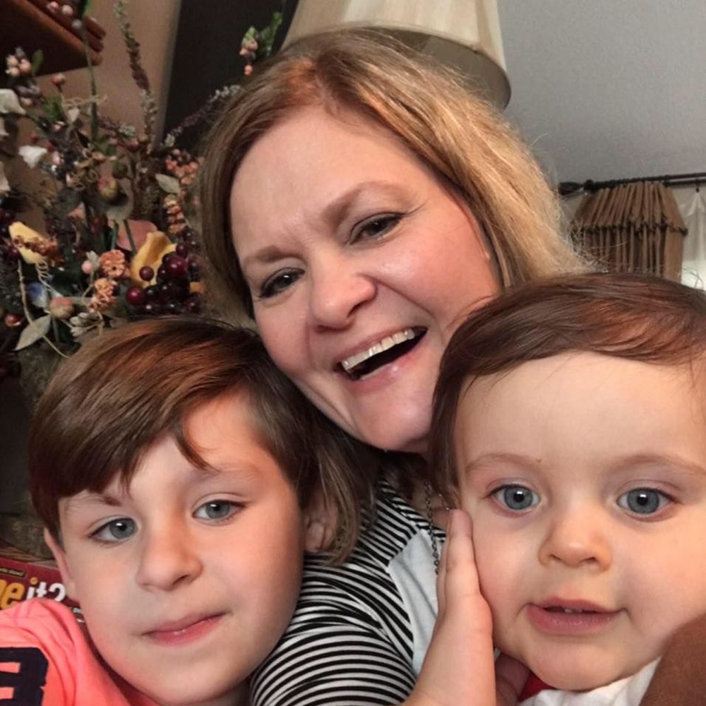 Meet your Posher, Maria