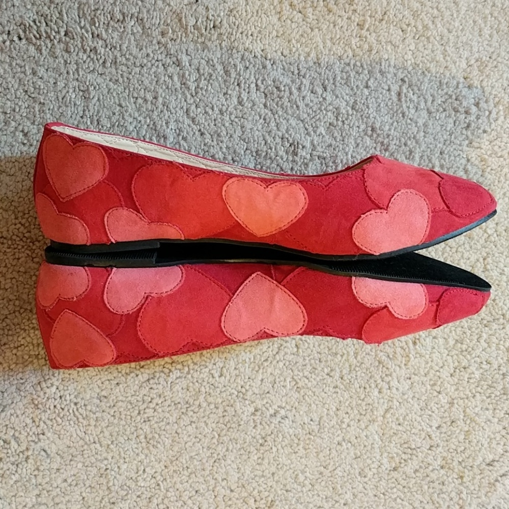 Torrid red heart flats