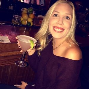 Meet your Posher, Halle