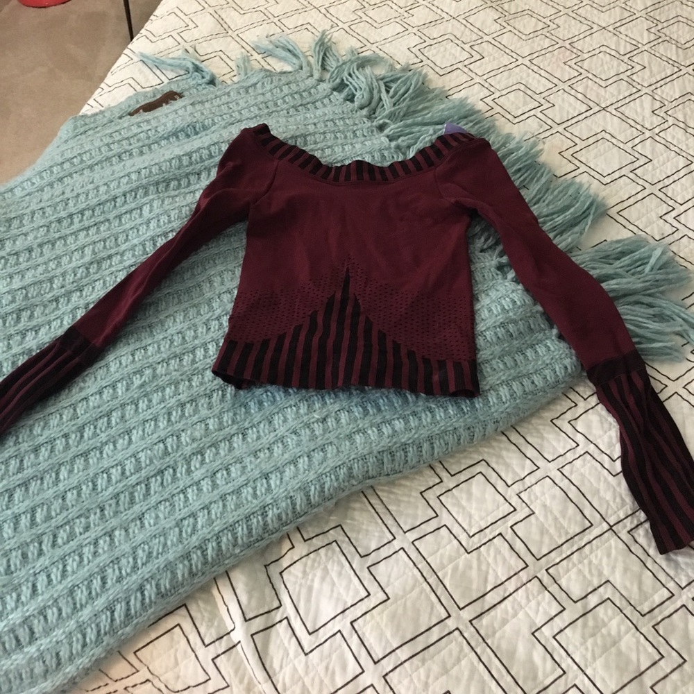 Brand new free people maroon athletic crop top