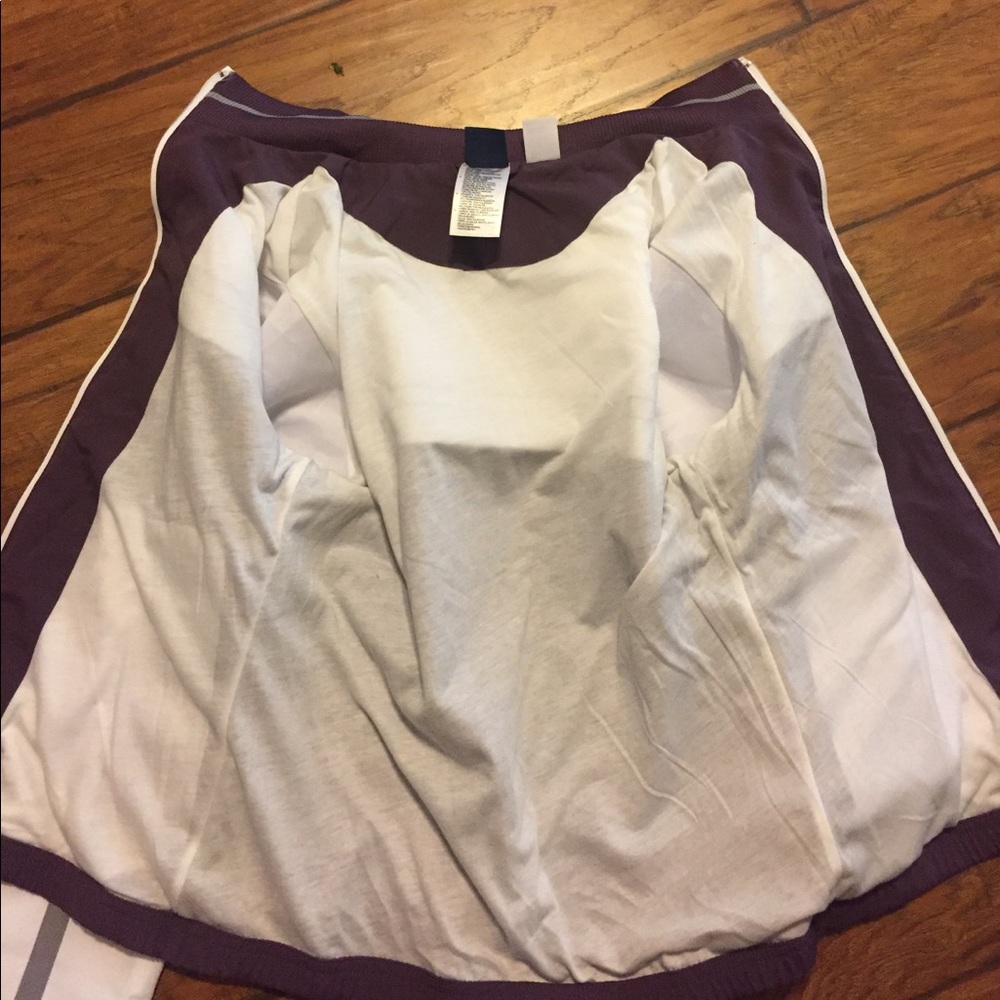 NWOT: Reebok: Light Jacket - Picture 4 of 4