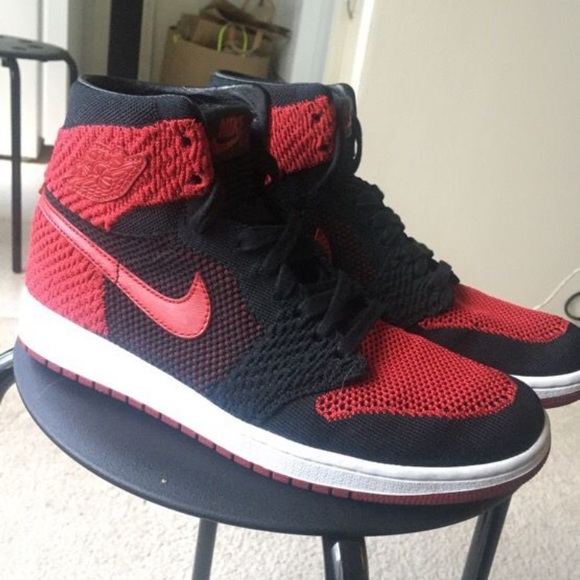 Jordan 1 banned flyknit size 9 - Picture 2 of 3