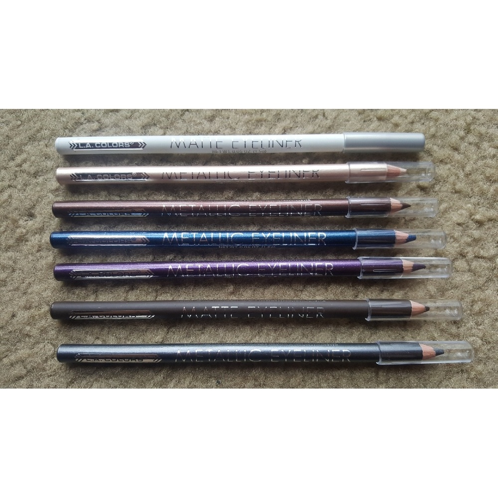 7Pc NWOB L.A colors eyeliner