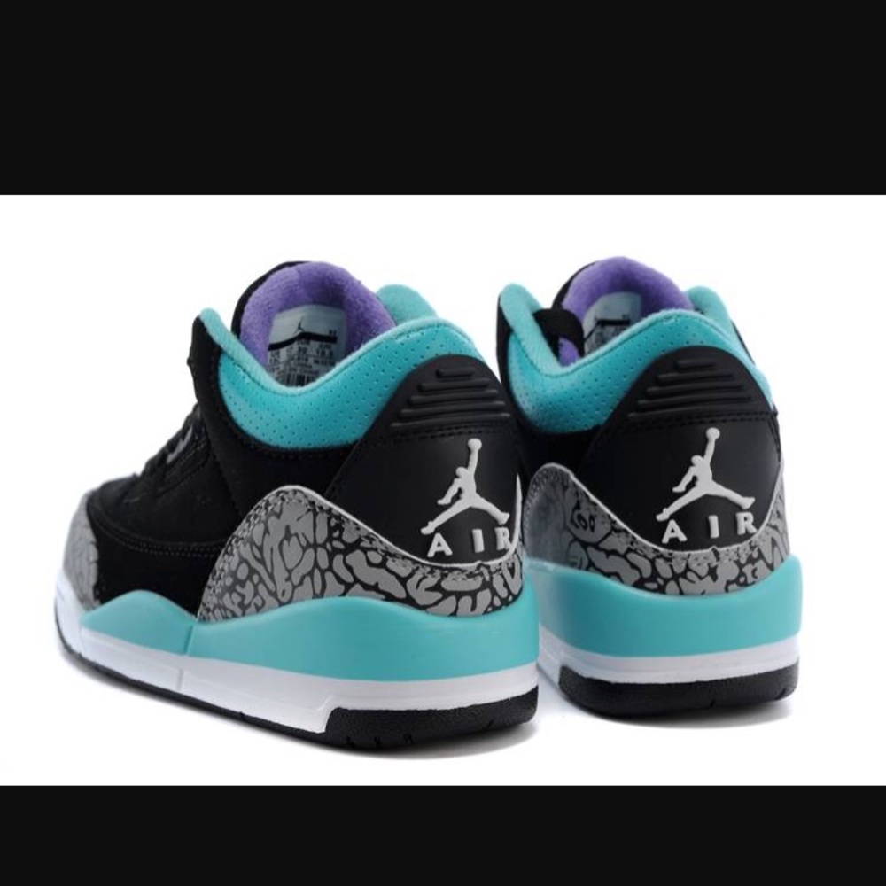 Jordan 3 mint green!