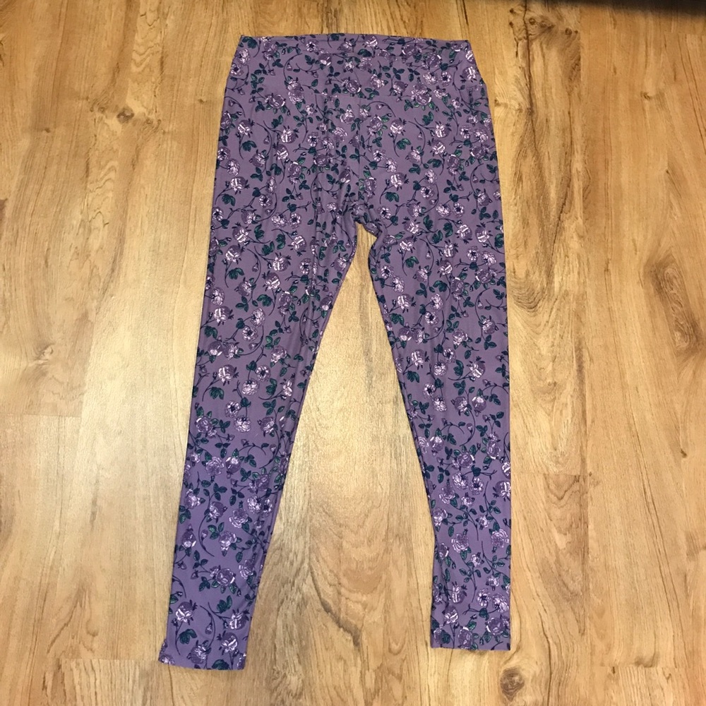 Purple Flower Lularoe TC Leggings
