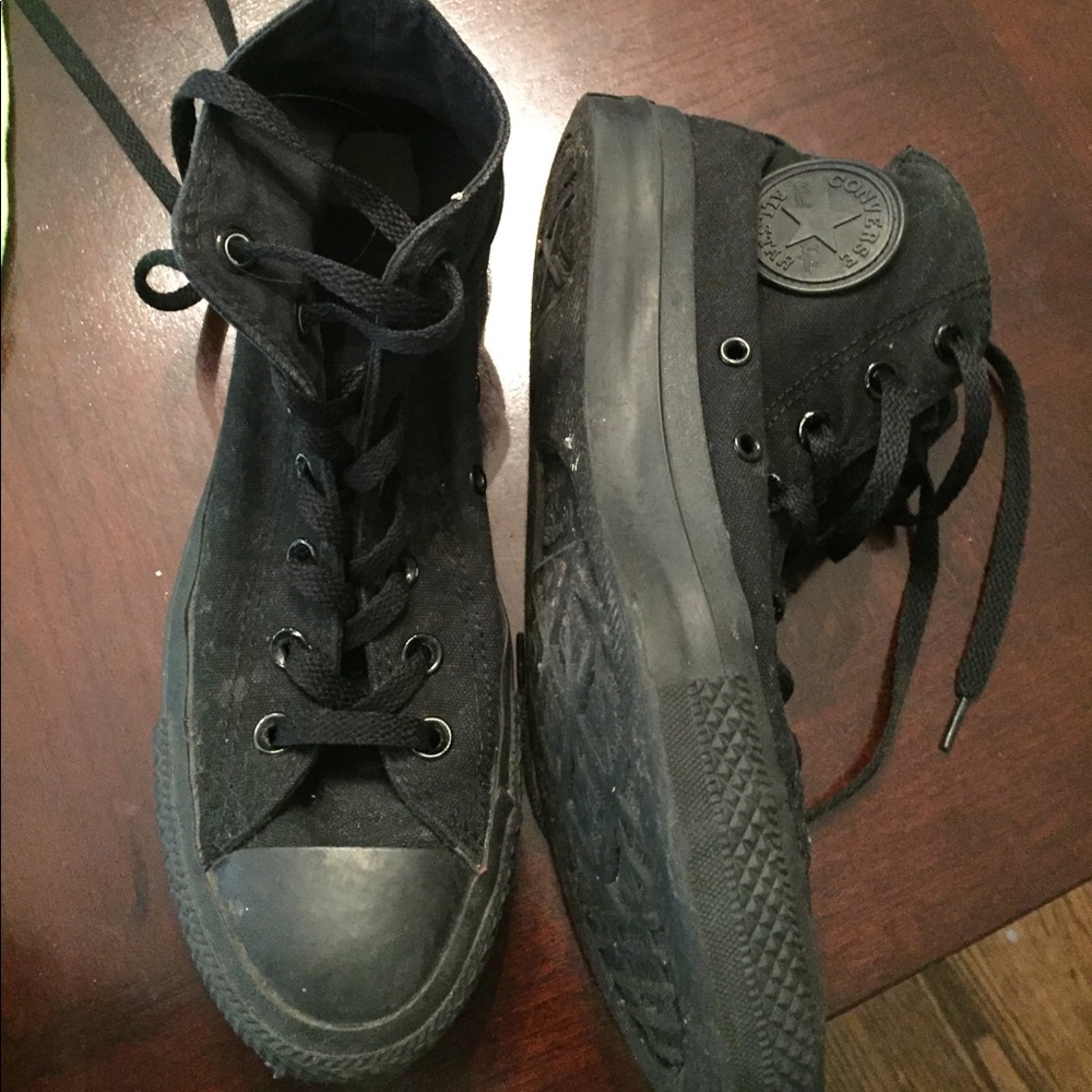 👟▪️All black Converse Shoes ▪️👟