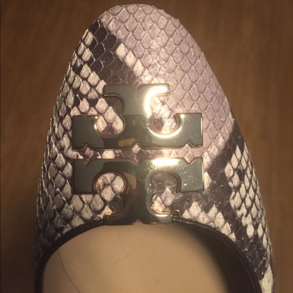 Gently used Tory Burch Ballet Flats (size 8.5).