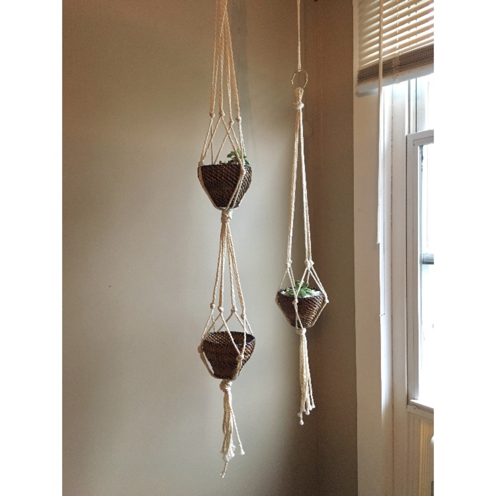 2 Adorable home-made plant/succulent hangers!!
