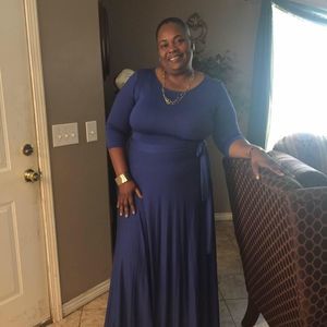 Meet your Posher, Monique