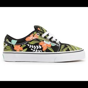 Vans low chukka topical print