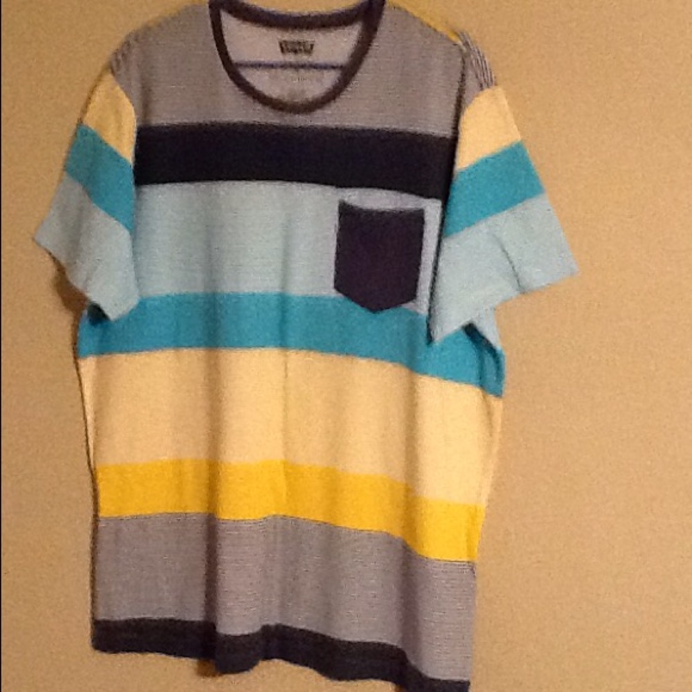 Mens xl Levi shirt